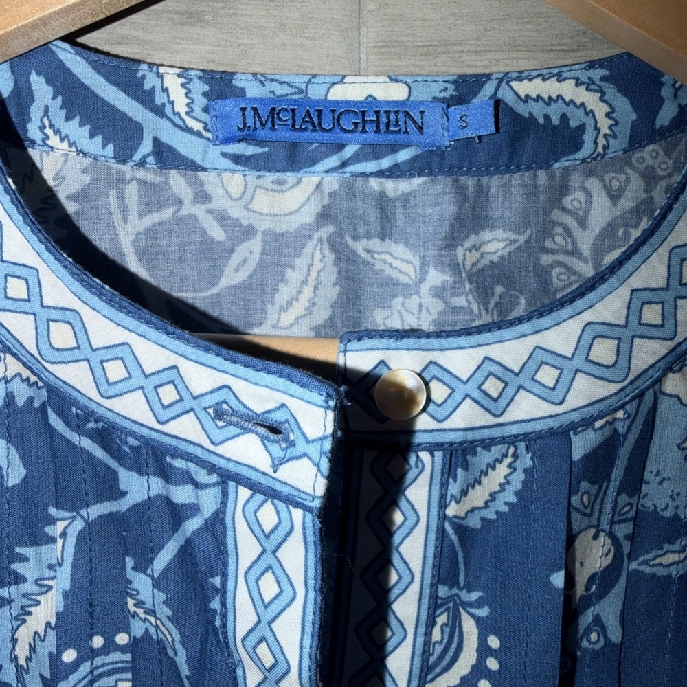 J McLaughlin Giselle Shirt Size Small Blue White Paisley Balloon Sleeves Pleated - Picture 3 of 6